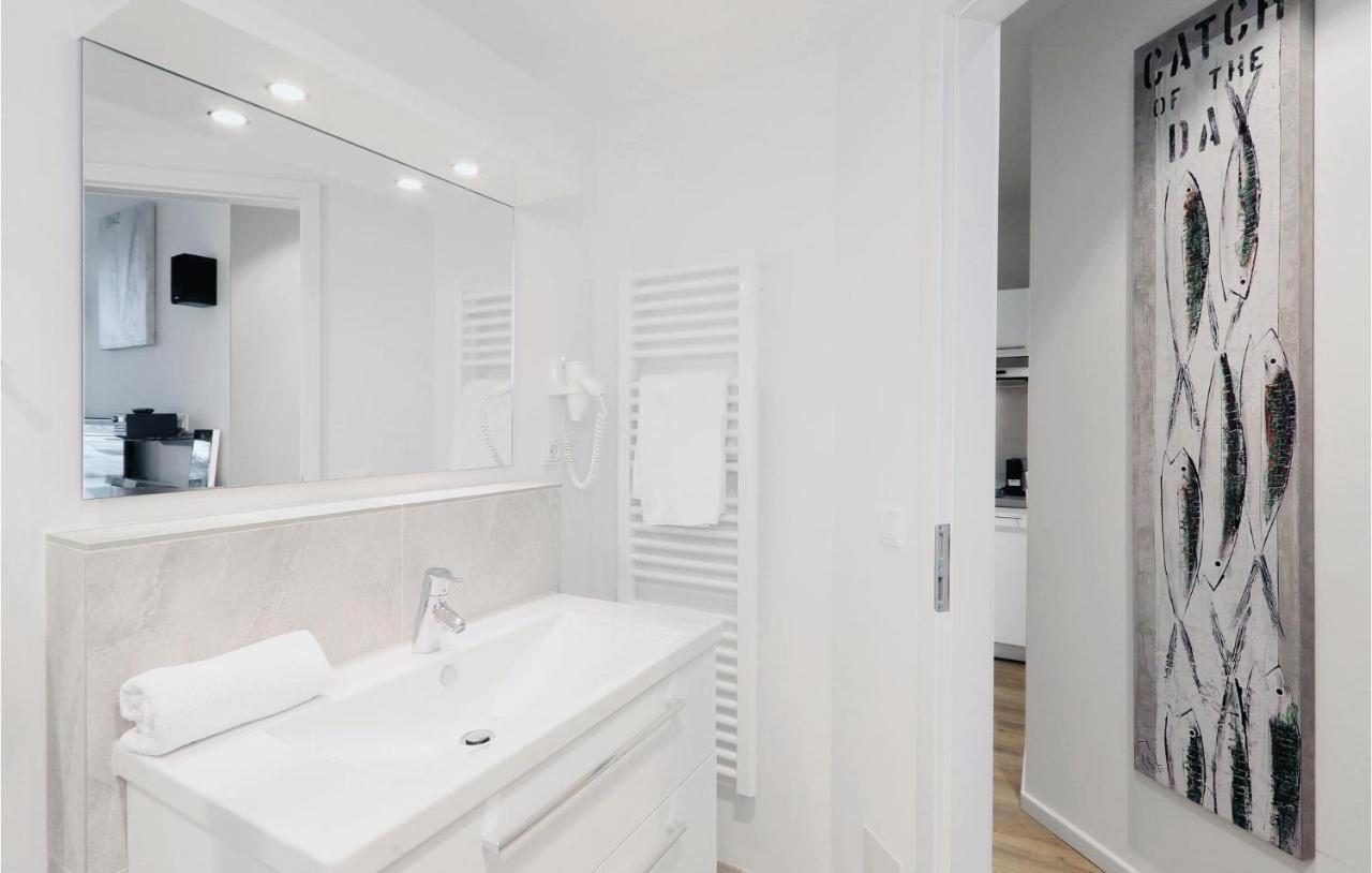 1 Bedroom Gorgeous Apartment In Luebeck Travemuende Εξωτερικό φωτογραφία